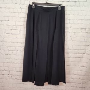 VTG. Bergdorf Goodman on the Plaza Black Split Panel Black Crepe Skirt Women 14